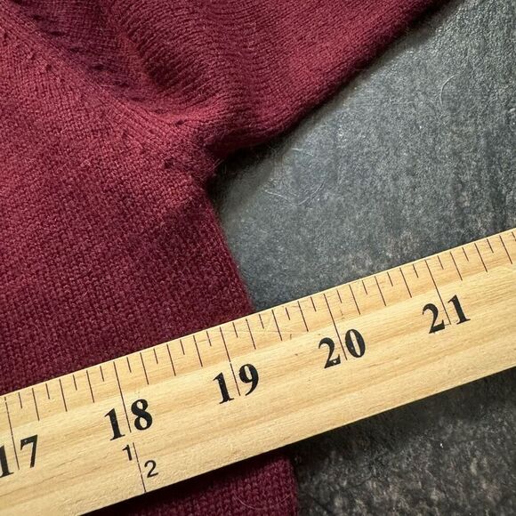 Kallspin Red V-Neck Cashmere Wool Blend Sweater Adult Size Small Preppy Winter - Picture 3 of 8